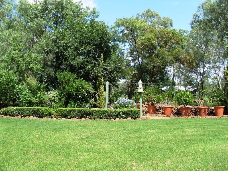 54 Chelldan Ave, Dalby QLD 4405