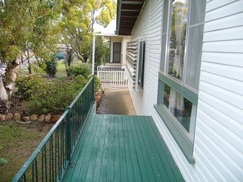 9 Morris Street, Dalby QLD 4405