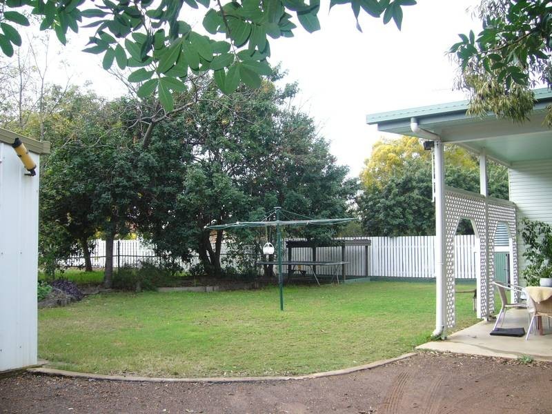 9 Morris Street, Dalby QLD 4405