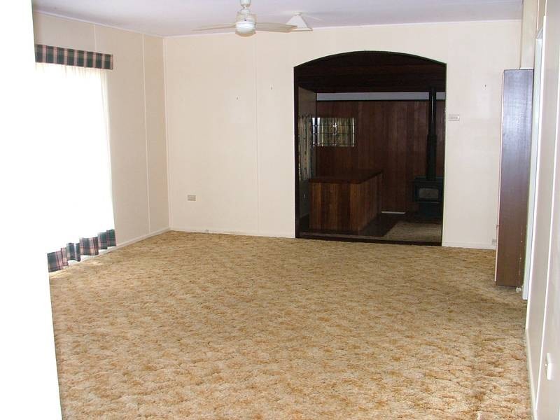 9 Morris Street, Dalby QLD 4405