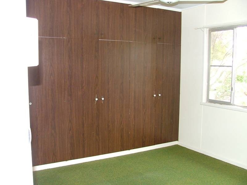 9 Morris Street, Dalby QLD 4405