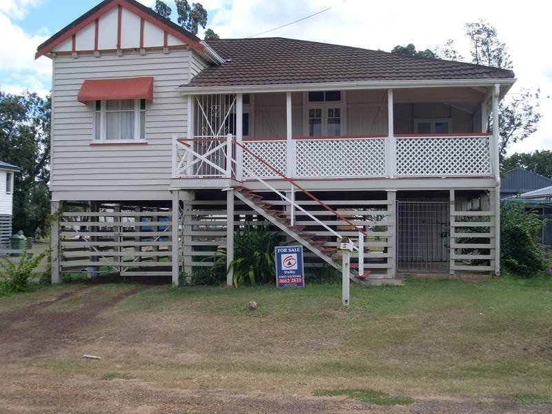 2 Wharf Street, Dalby QLD 4405