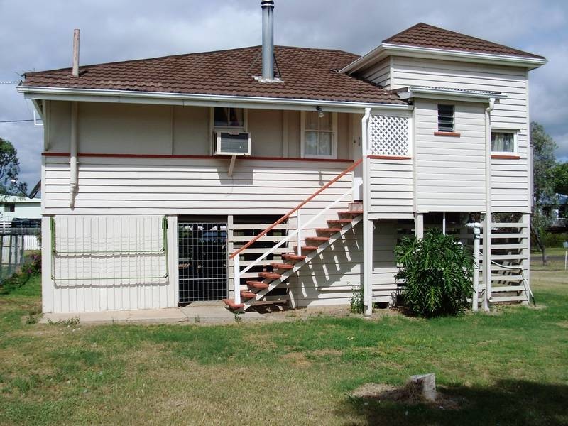 2 Wharf Street, Dalby QLD 4405