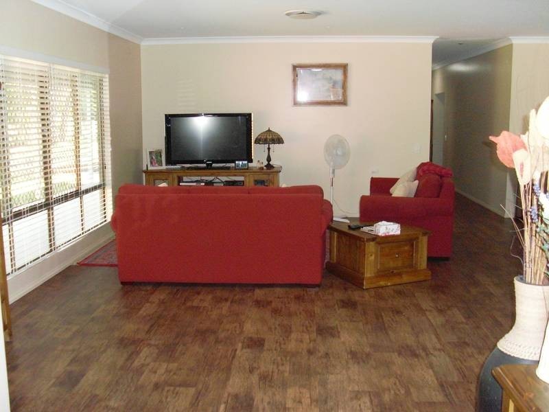 91 Chelldan Ave, Dalby QLD 4405