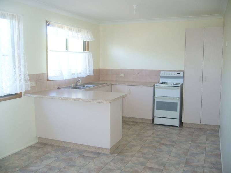 15 Carlow Dr, Dalby QLD 4405