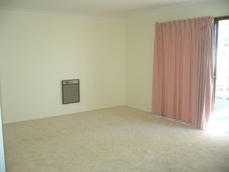 15 Carlow Dr, Dalby QLD 4405