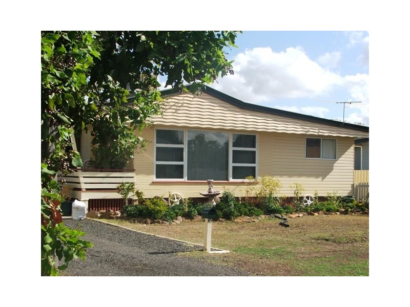 54 Drury Street, Dalby QLD 4405
