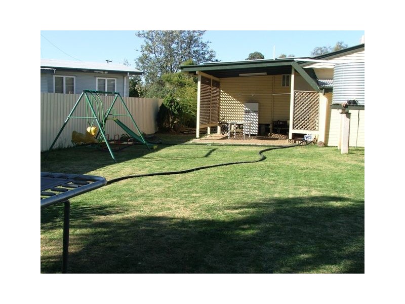 54 Drury Street, Dalby QLD 4405
