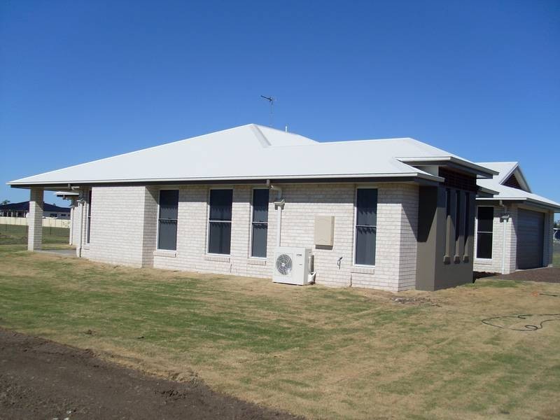100 Winton Street, Dalby QLD 4405