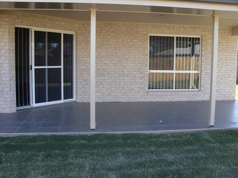 16 Glen Eagles Drive, Dalby QLD 4405