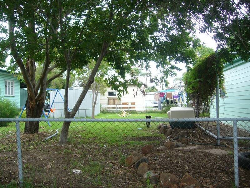 10 Wood St, Dalby QLD 4405