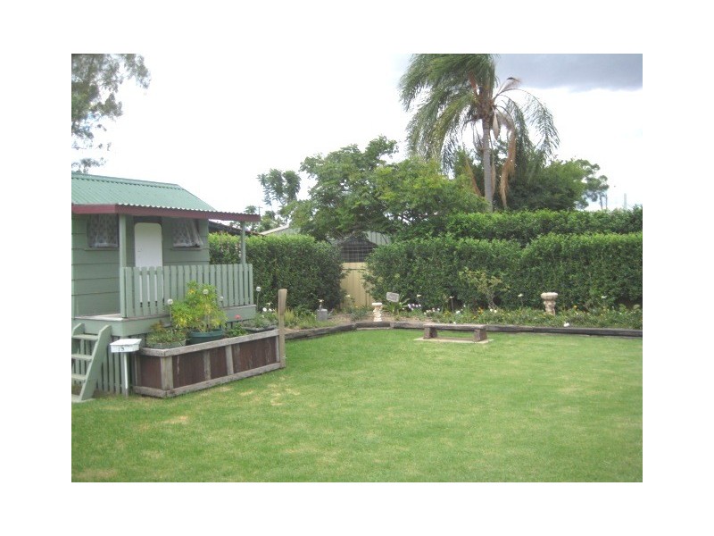 13 Moreton Street, Dalby QLD 4405