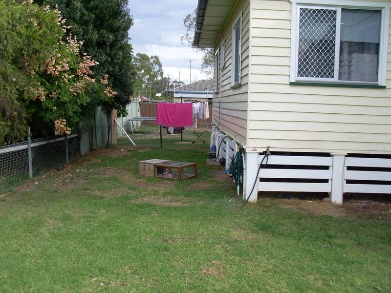 8a Loam Street, Dalby QLD 4405