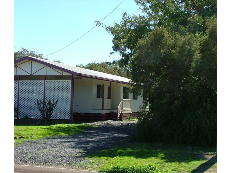 10 Leichhardt Av, Dalby QLD 4405