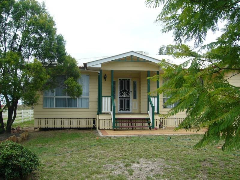41 Burke Street, Dalby QLD 4405