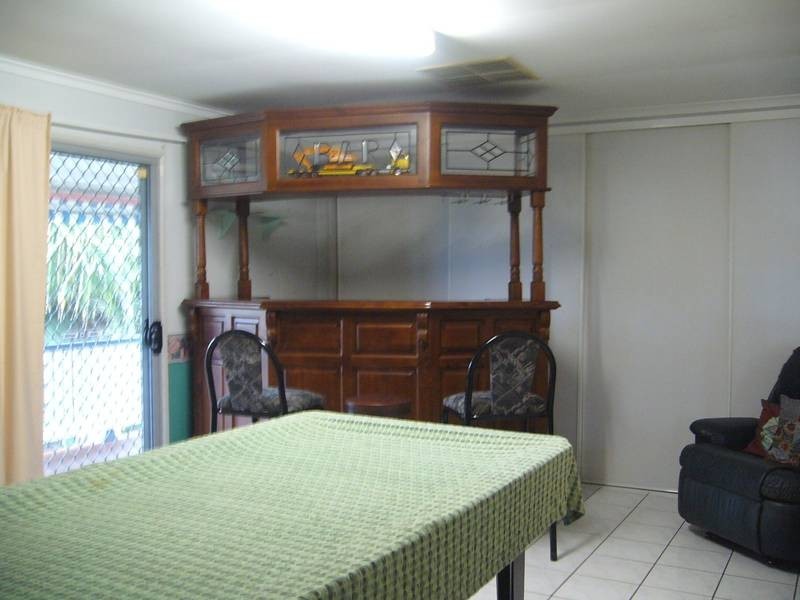 2 Peels Place, Dalby QLD 4405