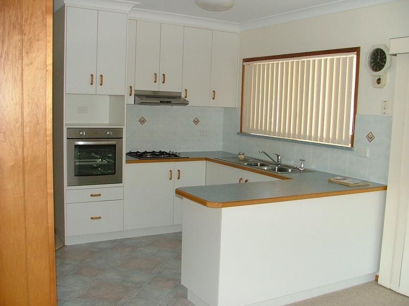 28 Charles St, Dalby QLD 4405