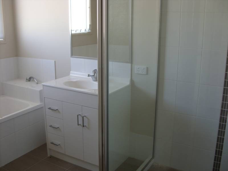 6 Gosden Drive, Dalby QLD 4405