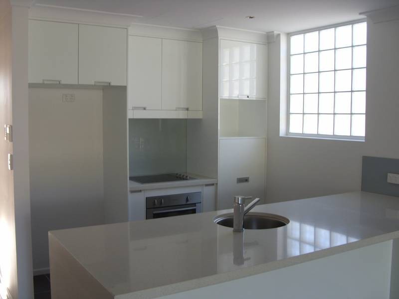 8/76 Pratten St, Dalby QLD 4405