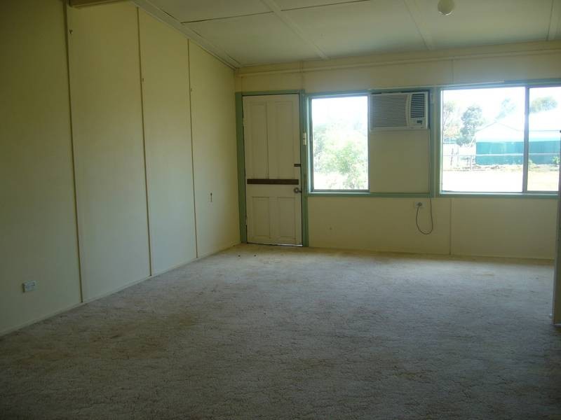 102 Orpen Street, Dalby QLD 4405