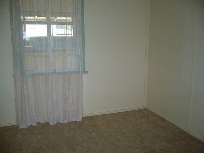 102 Orpen Street, Dalby QLD 4405