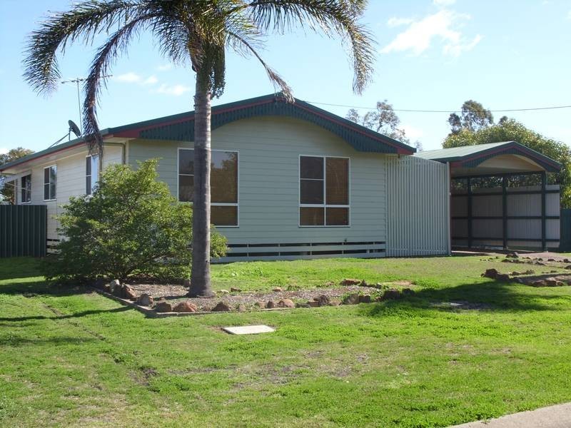 9 Lawson St, Dalby QLD 4405