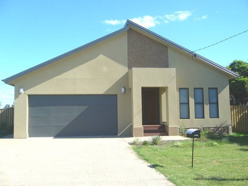 1 Leichhardt Av, Dalby QLD 4405