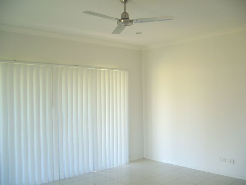 1 Leichhardt Av, Dalby QLD 4405