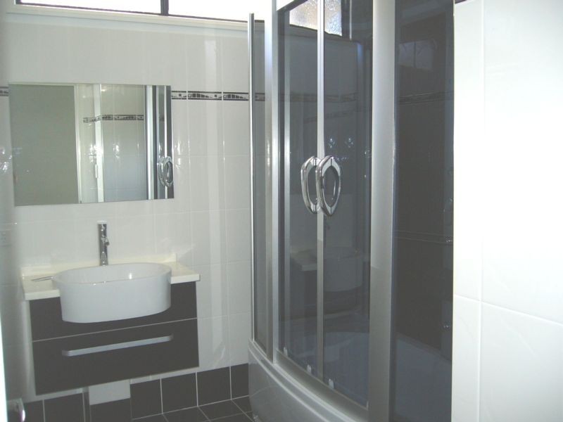 1 Leichhardt Av, Dalby QLD 4405
