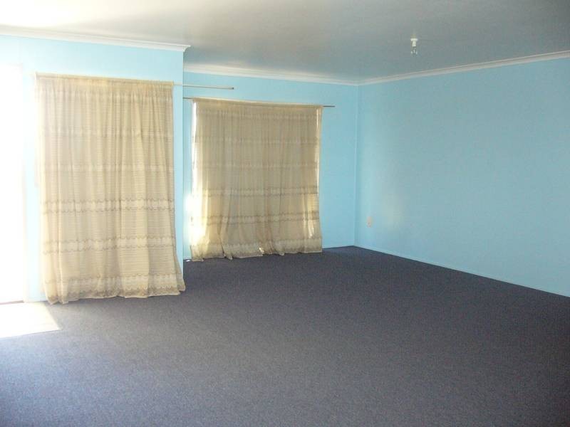 34 Owen, Dalby QLD 4405