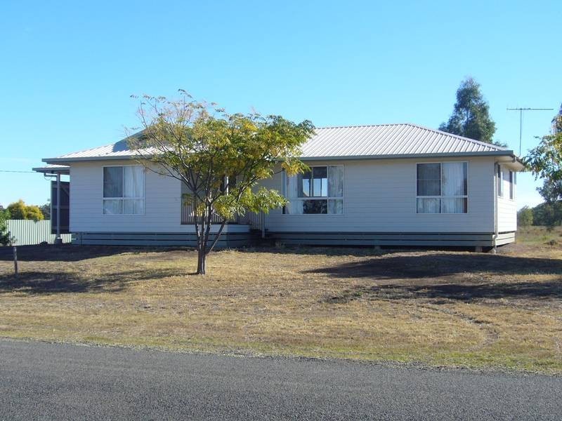 78 Mahon Street, Dalby QLD 4405