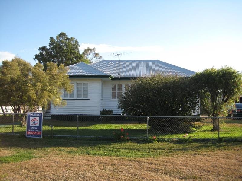 64 Eva Street, Jandowae QLD 4410