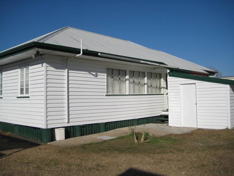 64 Eva Street, Jandowae QLD 4410