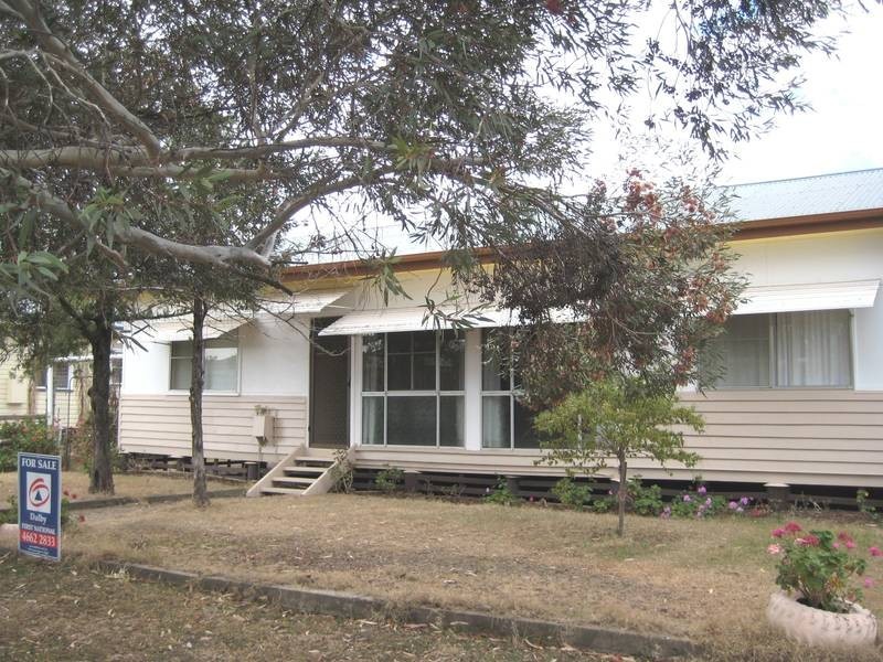 23 Knox Street, Dalby QLD 4405