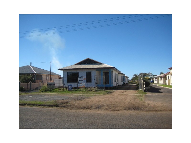 4/11 Patrick Street, Dalby QLD 4405