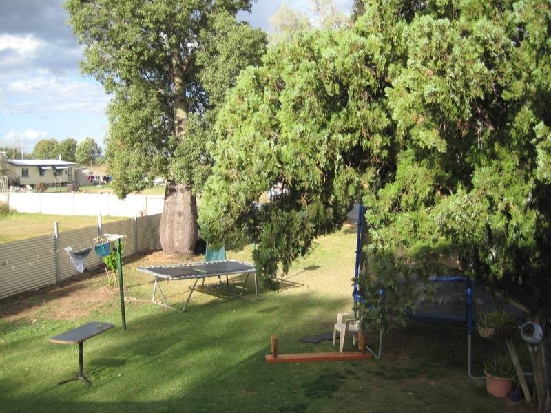 7 DeLacy Street, Kaimkillenbun QLD 4406