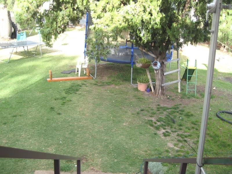 7 DeLacy Street, Kaimkillenbun QLD 4406