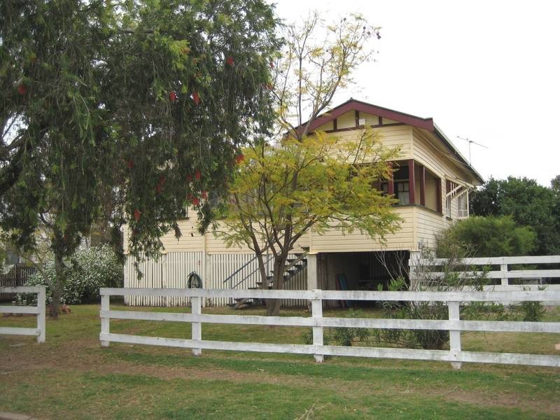 61-63 Taylor Street, Cecil Plains QLD 4407