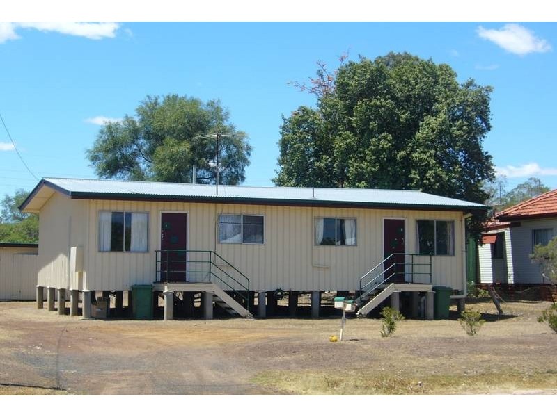 1/13 Scarlet Street, Dalby QLD 4405
