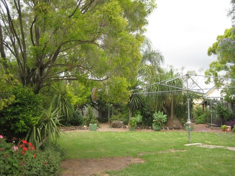 7 Fortescue Street, Dalby QLD 4405