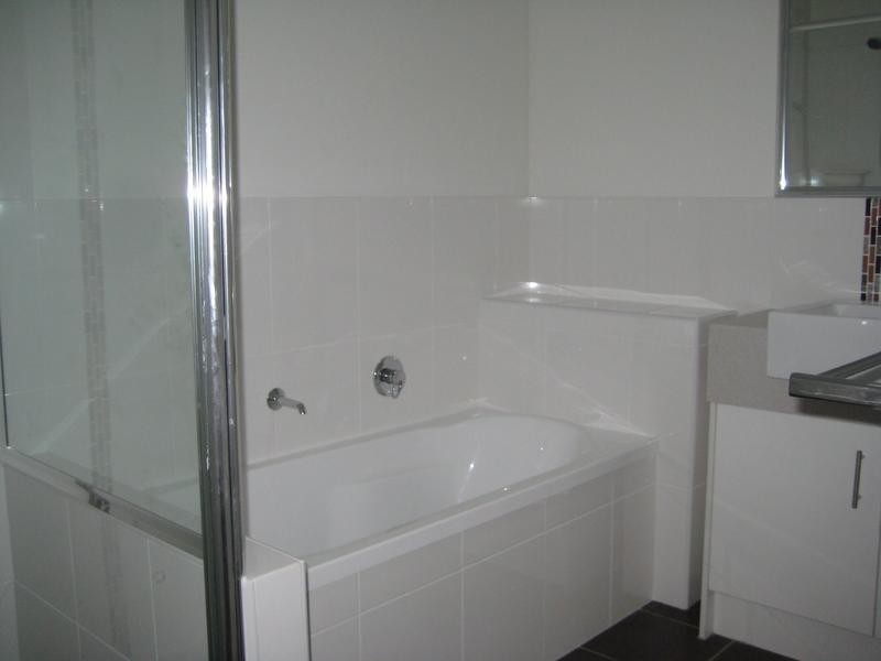 2/11 Alfred Street, Dalby QLD 4405