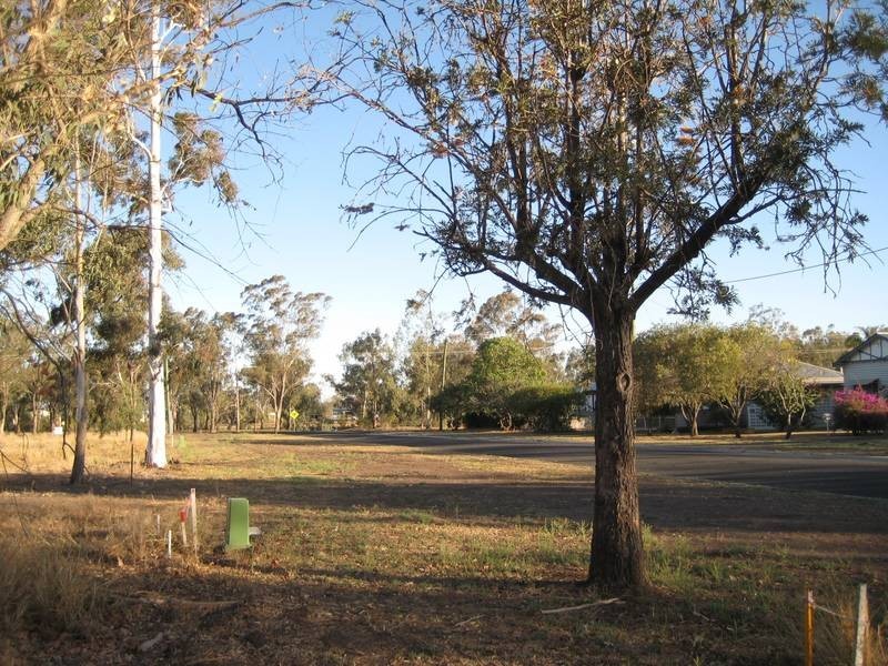 2/13 Alfred Street, Dalby QLD 4405