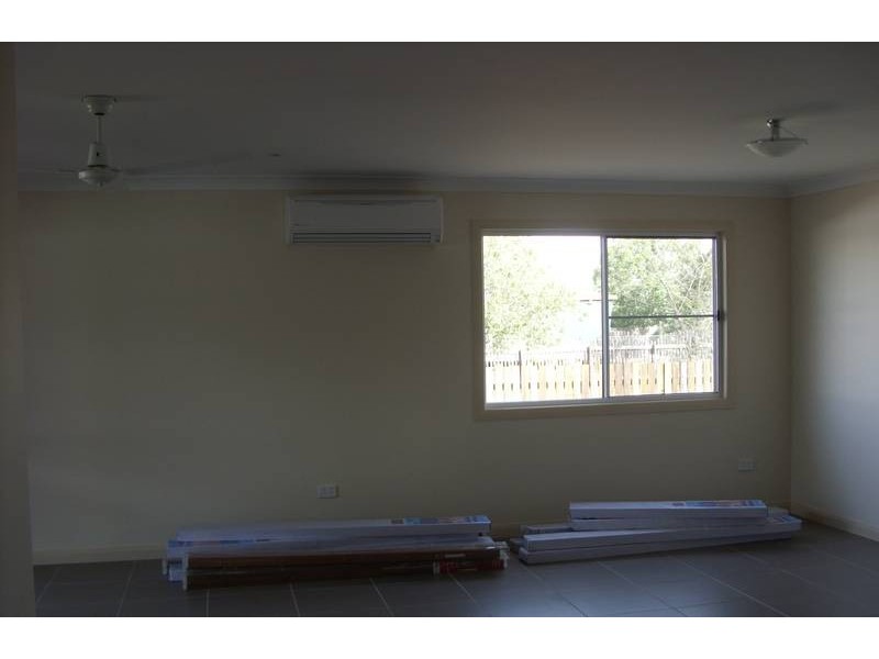 2/38a Alfred St, Dalby QLD 4405