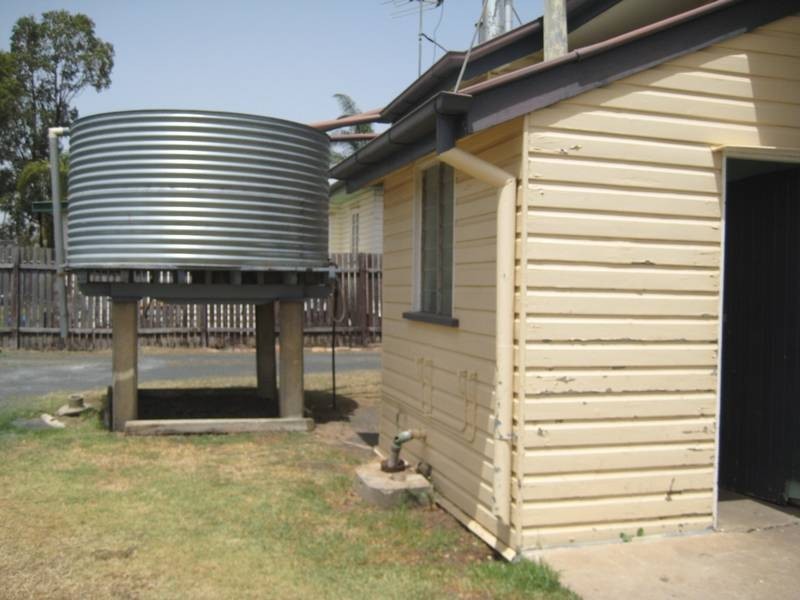 25 Palmer Street, Dalby QLD 4405
