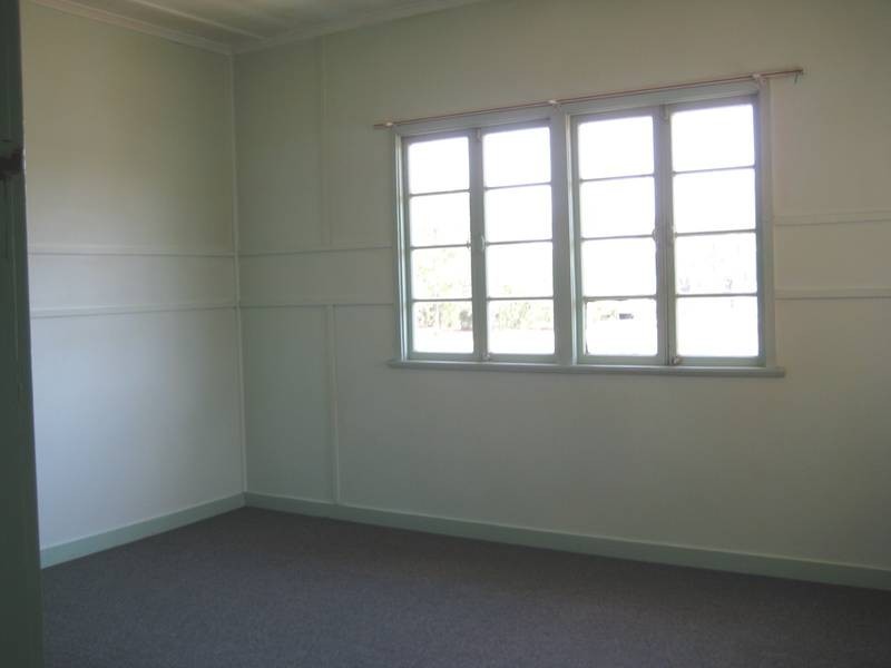25 Palmer Street, Dalby QLD 4405