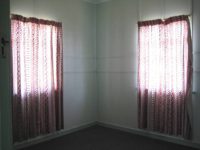 25 Palmer Street, Dalby QLD 4405