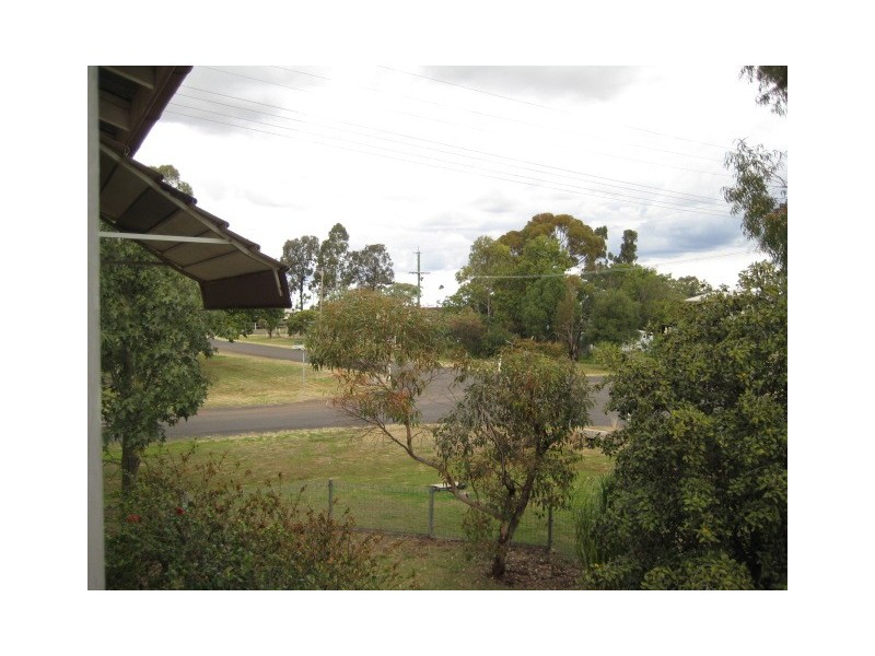 39 Bagot Street, Dalby QLD 4405