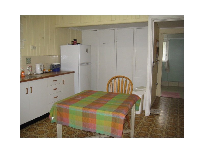 39 Bagot Street, Dalby QLD 4405