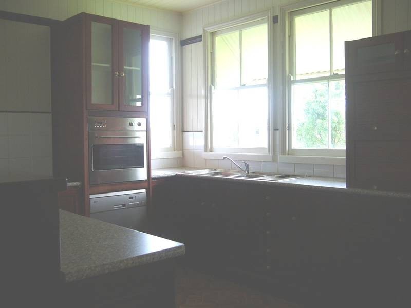 120 Oakwood Street, Dalby QLD 4405