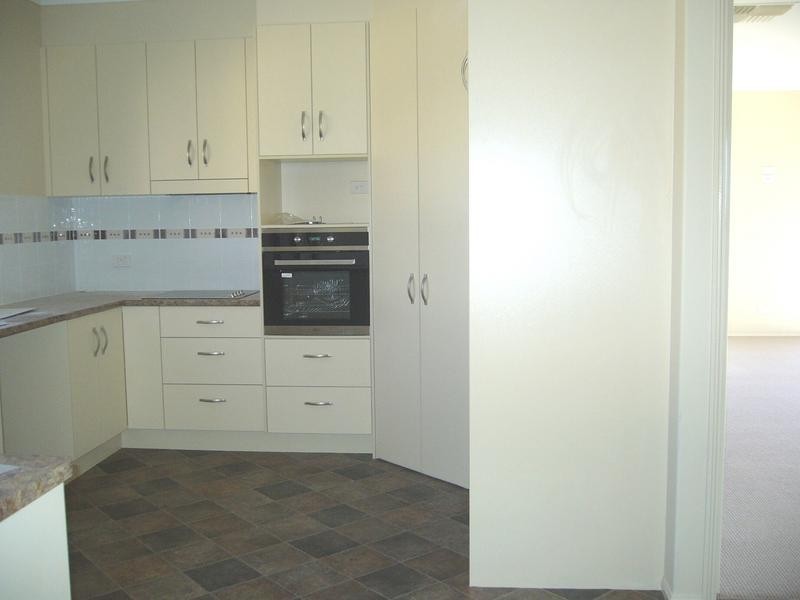 3 Jacaranda, Dalby QLD 4405